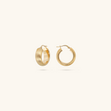 Boucles d'oreilles créoles en satin épais