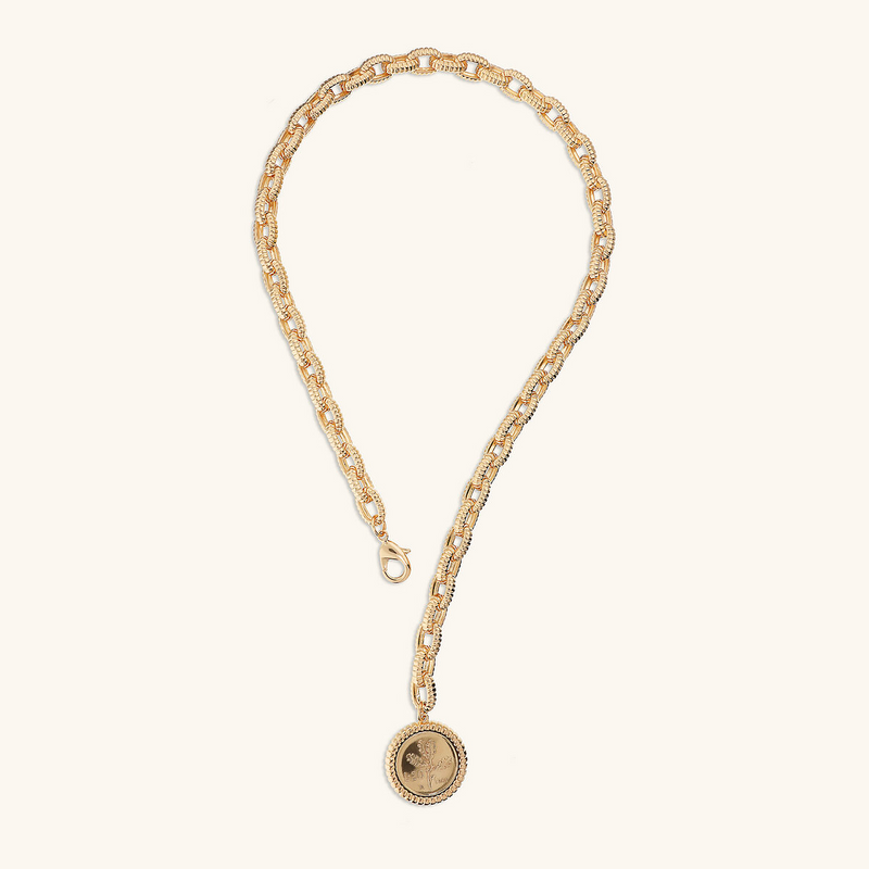 Necklace with Oval Mesh Striped Texture and Coin Pendant